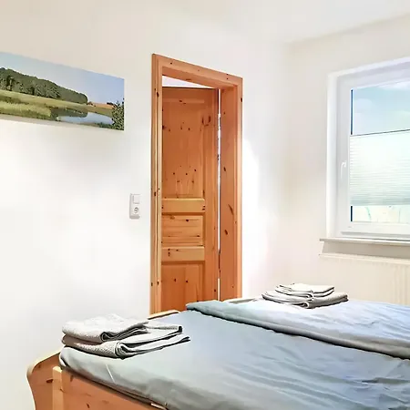 1 Apartment